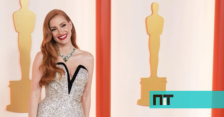 The most dramatic and disastrous looks from the Oscars red carpet – NiT
