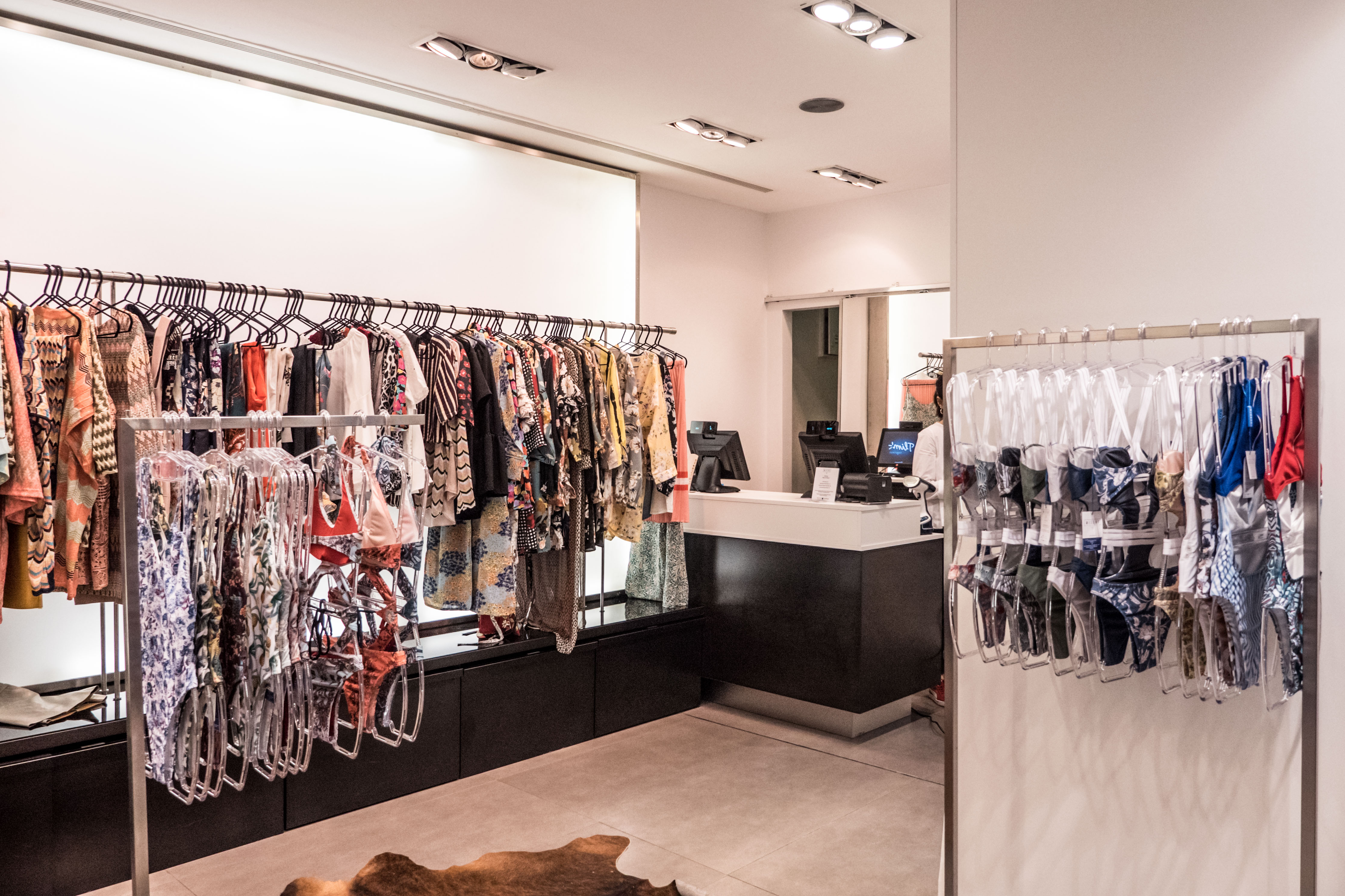 Lojas sales roupa cerimonia