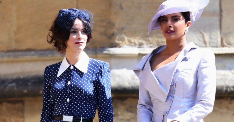 O novo vestido da Zara veio diretamente do casamento real NiT