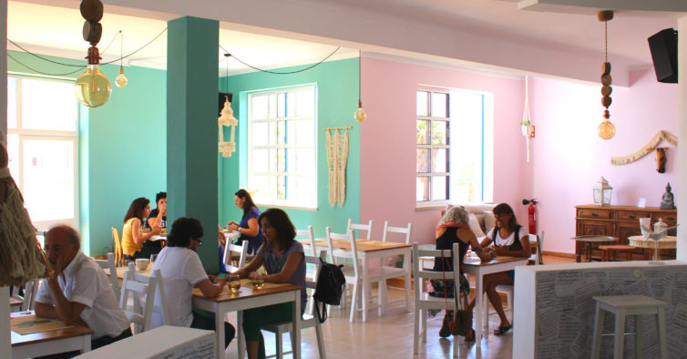 Café e Salão de Jogos, Portimão, Algarve