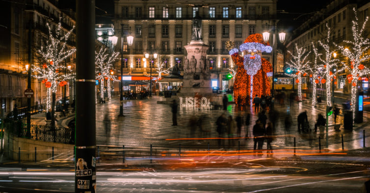 Fomos para a rua fotografar as luzes de Natal de Lisboa – NiT
