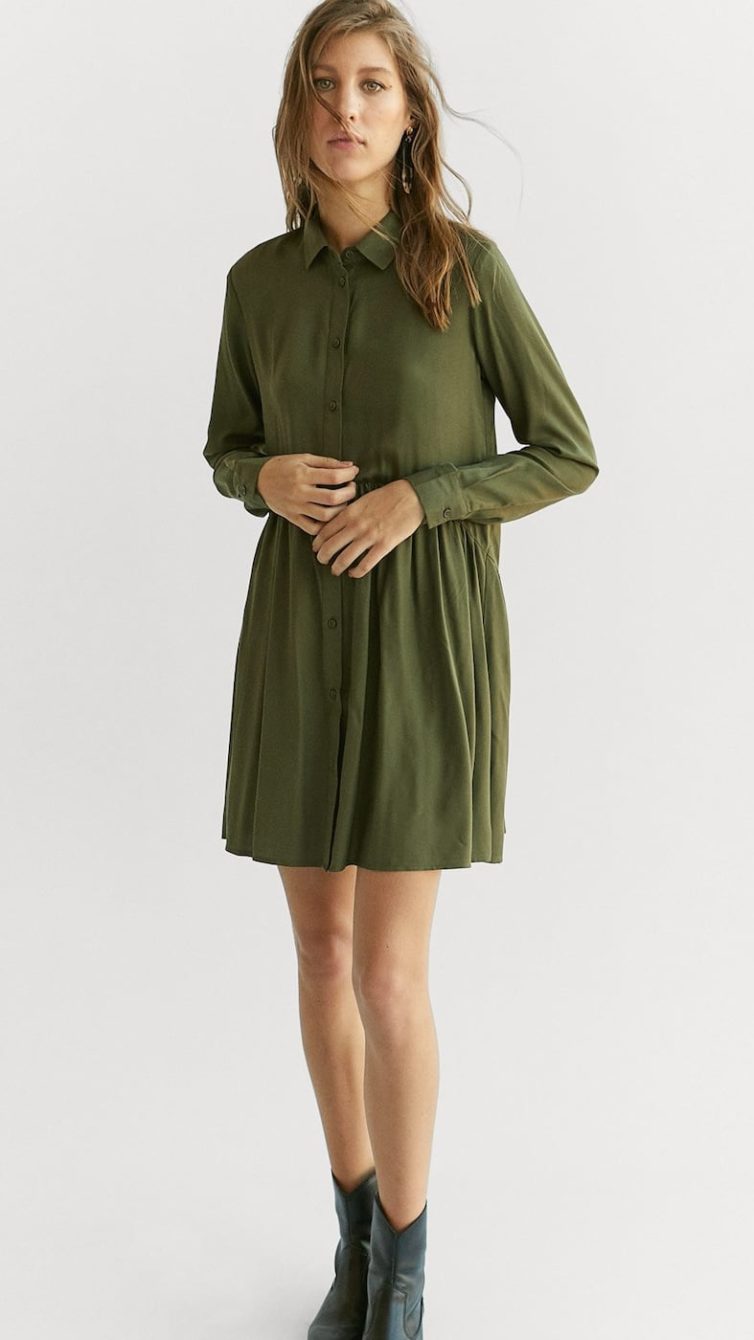 Vestido sales camiseiro stradivarius