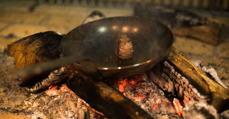 Fire dining
