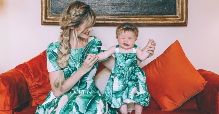Look mae sales e filho iguais