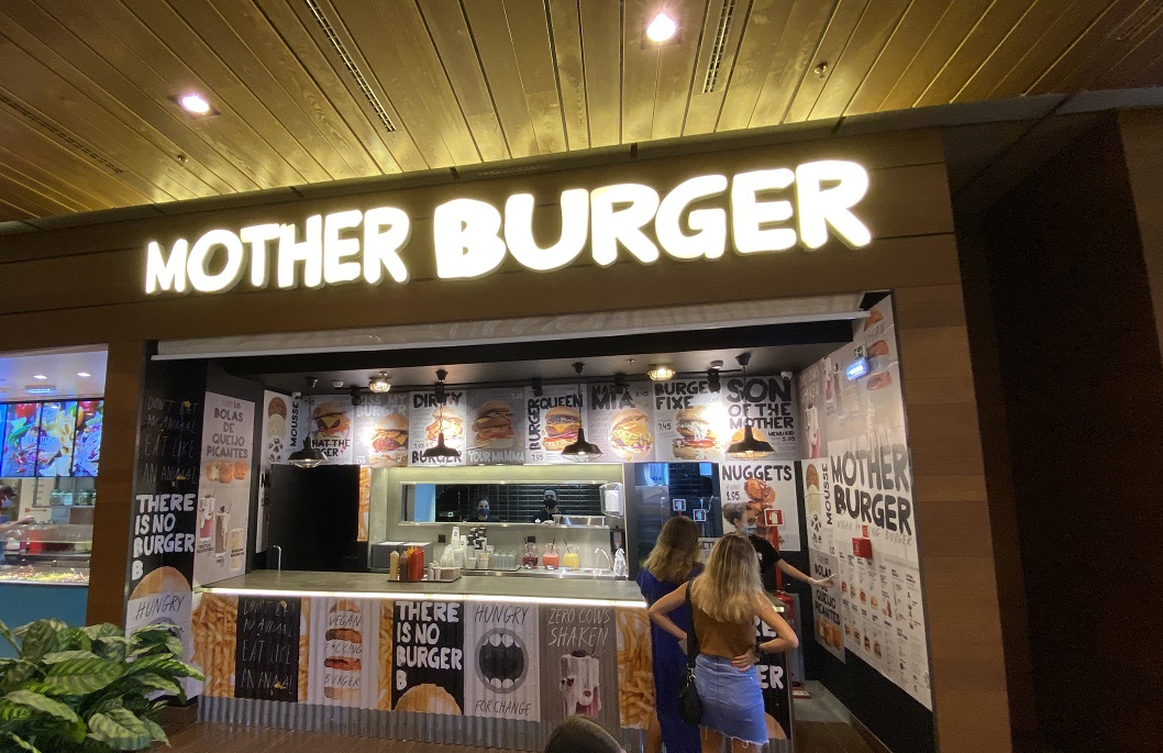 Mother Burger. A mãe dos hambúrgueres vegan chegou à Estrela