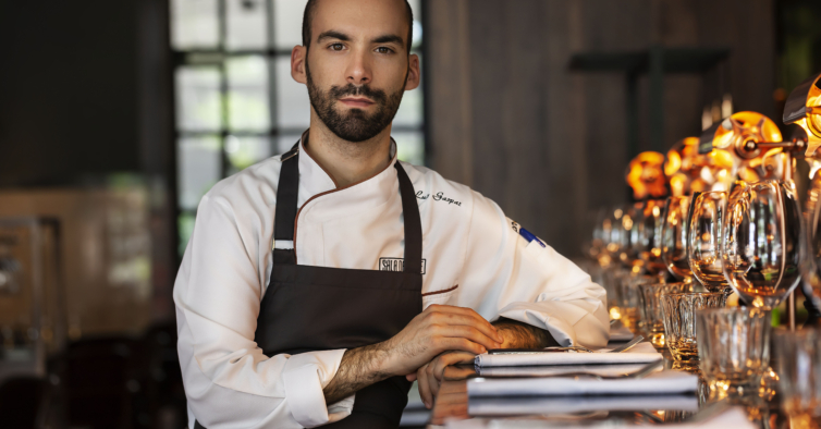 Chef português reconhecido como um dos mais promissores do mundo