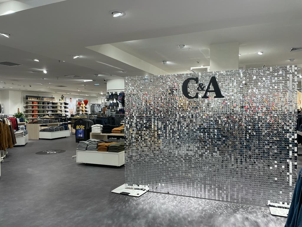 C&A