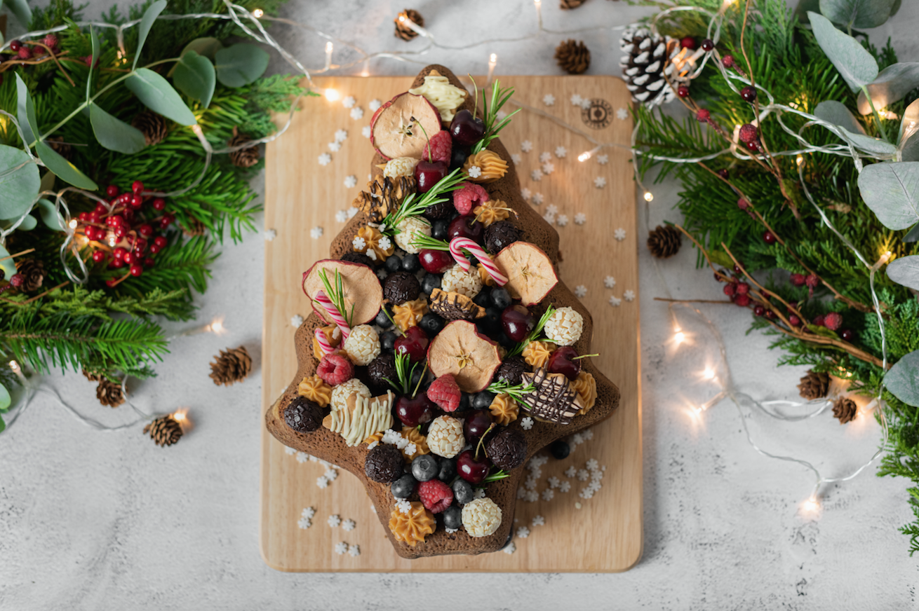 Este ano, esta árvore de Natal com brigadeiros vai fazer concorrência ao bolo-rei – NiT Este ano, esta árvore de Natal com brigadeiros vai fazer concorrência ao bolo-rei – NiT
