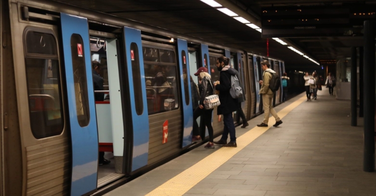 Atenção: horário do metro de Lisboa não vai ter alterações na Passagem de  Ano – NiT