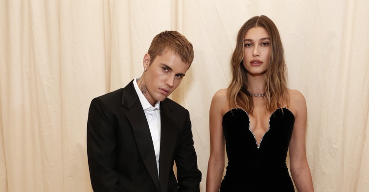 Justin Bieber vai lançar uma capa de telemóvel com espaço para pôr os charros