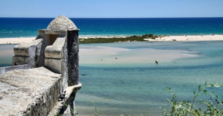 Leitores do “The Guardian” colocam 5 praias portuguesas entre as melhores da Europa
