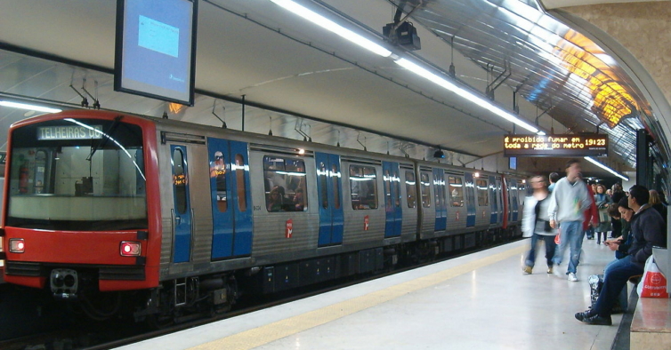 Metro de Lisboa não vai ter horário prolongado na noite de Santo António –  NiT
