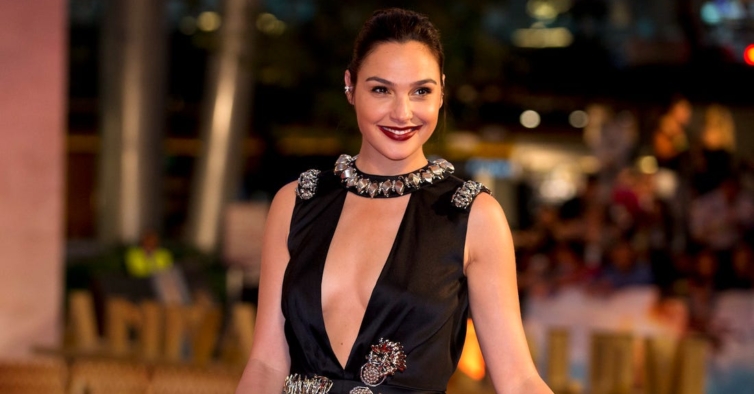 Film with Gal Gadot and Jamie Dornan is shot in Lisbon this week – NiT 2