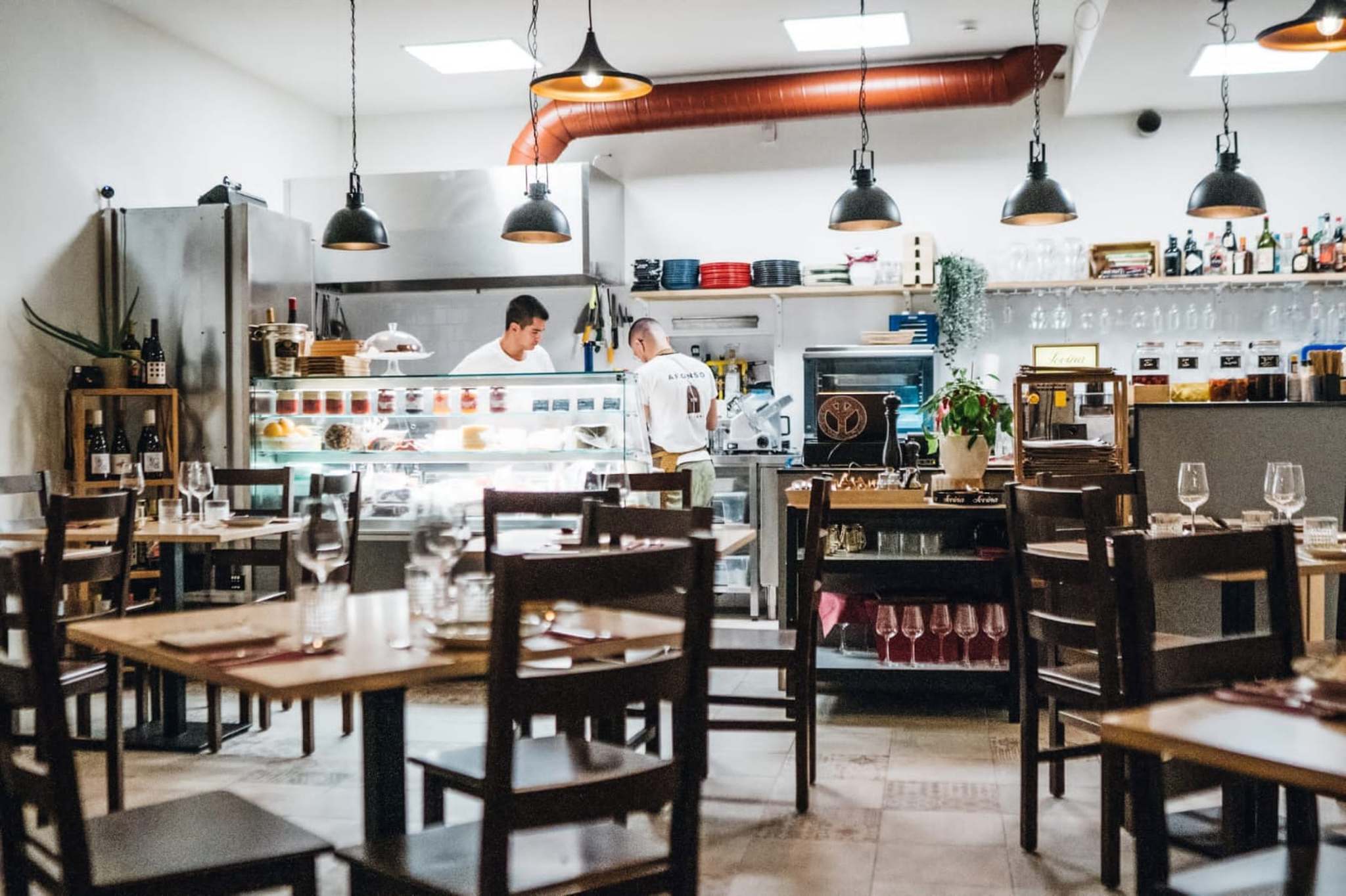 Este novo restaurante do Porto é exclusivo para os amantes de tapas