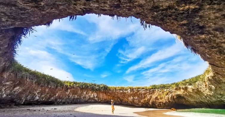 A praia secreta do México que é um paraíso para quem procura um refúgio romântico
