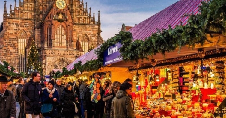 O maior e melhor mercado de Natal da Alemanha já começou — realiza-se desde o século XVI