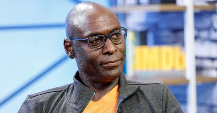 Lance Reddick, ator da série 'The Wire', morre aos 60 anos - Mundo