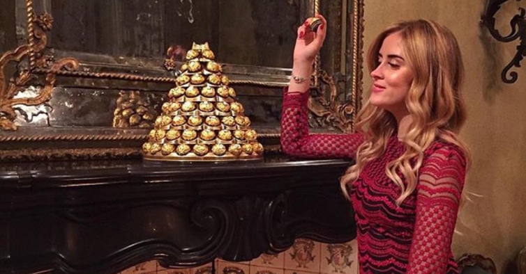 Adeus, amêndoas de Páscoa. Já chegaram os novos ovos de chocolate Ferrero Rocher