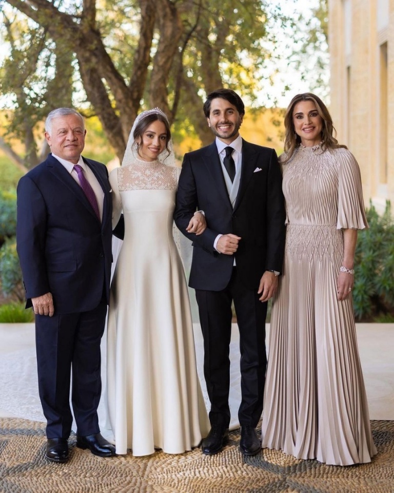 Vestido Noiva Princesa Com Véu Longo Casamento Lindo 'e150