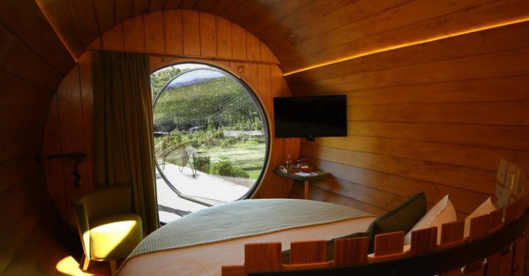 O interior das Wine Barrels