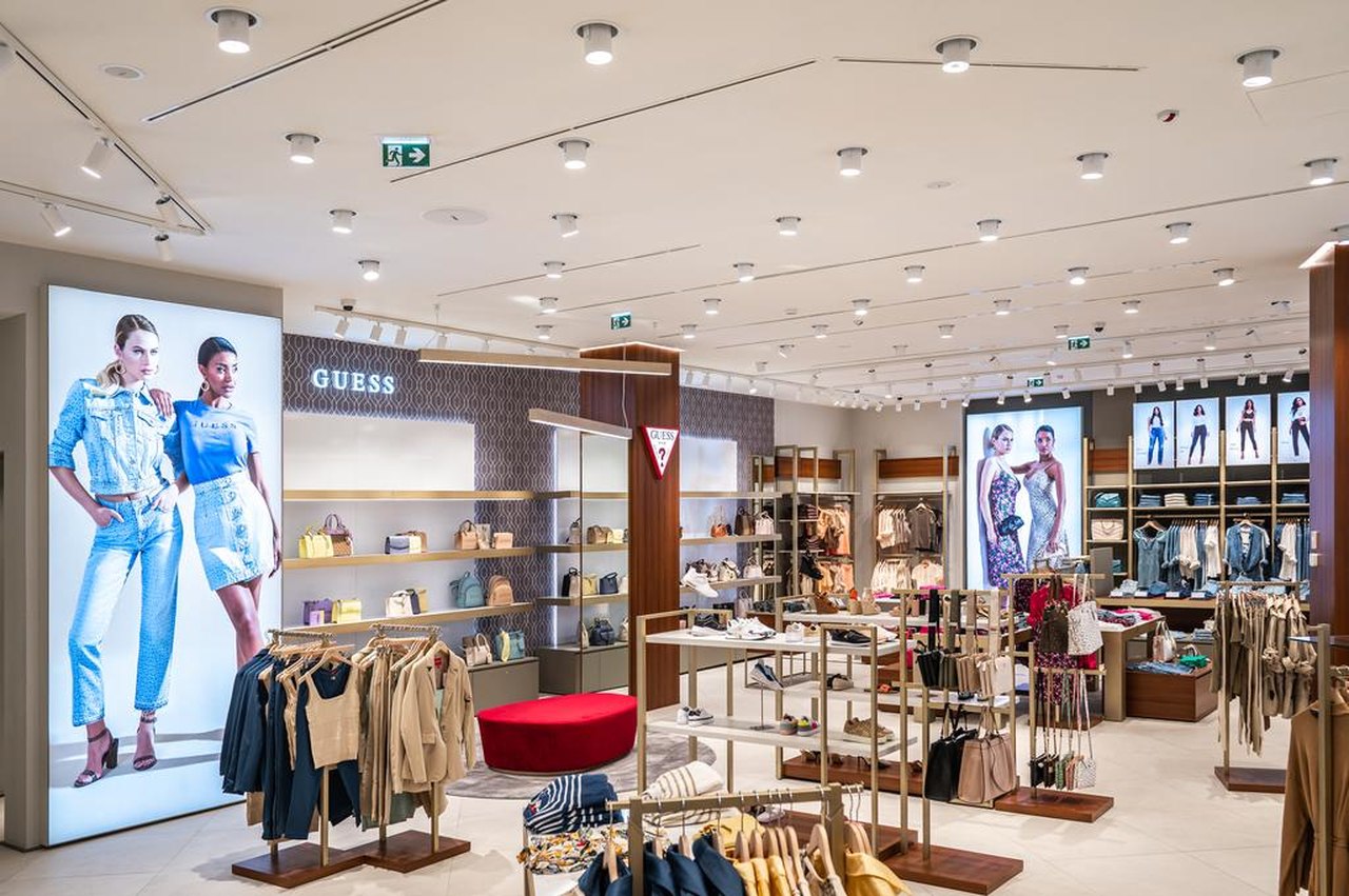 Loja da Guess reabre em Alcochete com um novo conceito NiT