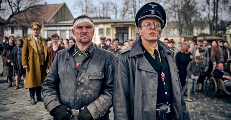 “Sangue e Ouro”: o filme sobre a Segunda Guerra que mais parece uma caça ao tesouro