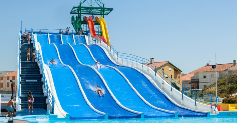 Vai reabrir o maior parque de diversões aquático de Leiria
