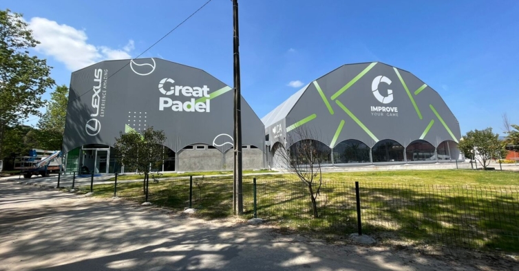 Great Padel: o novo centro onde pode comer hambúrgueres depois dos jogos