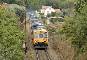 Passe ferroviário alargado a comboios urbanos, interregionais e intercidades