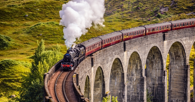 Já pode voltar a andar no Hogwarts Express, o famoso comboio de Harry Potter