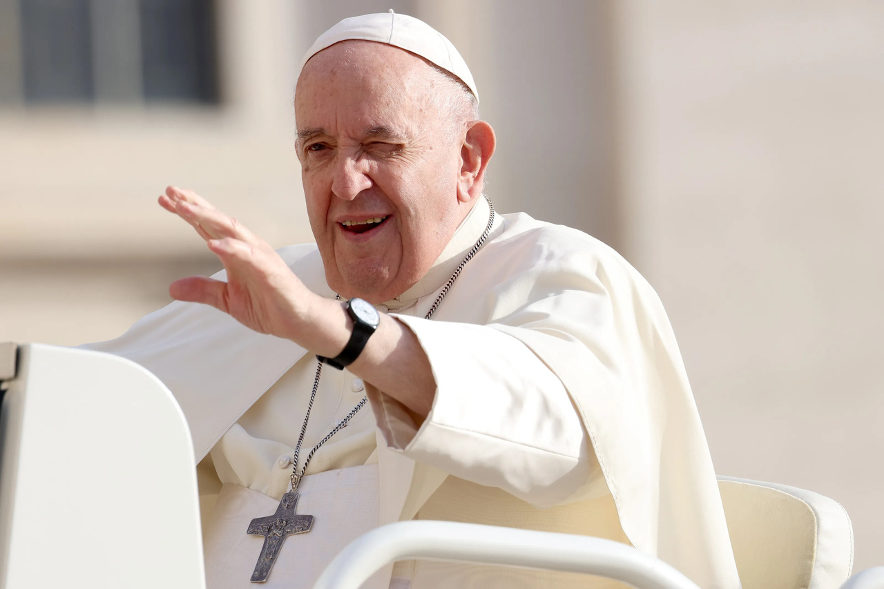 O que vai vestir o Papa Francisco em Lisboa? É burel e português, com  certeza, Jornada Mundial da Juventude