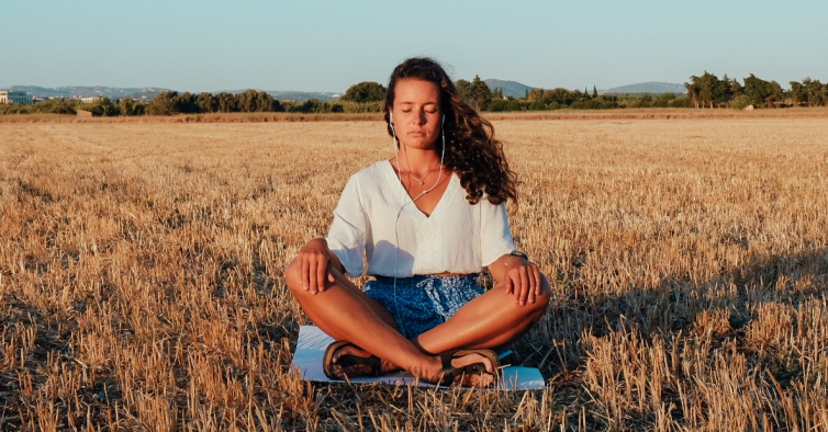 O retiro de ioga na tranquilidade do Alentejo para deixar a rotina e relaxar a sério