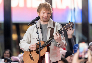 Ed Sheeran volta a surpreender e grava tema do novo álbum em casa de uma fã