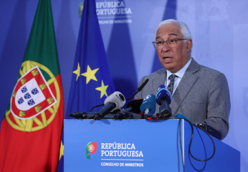 Governo muda símbolo oficial para imagem mais “inclusiva, plural e laica”