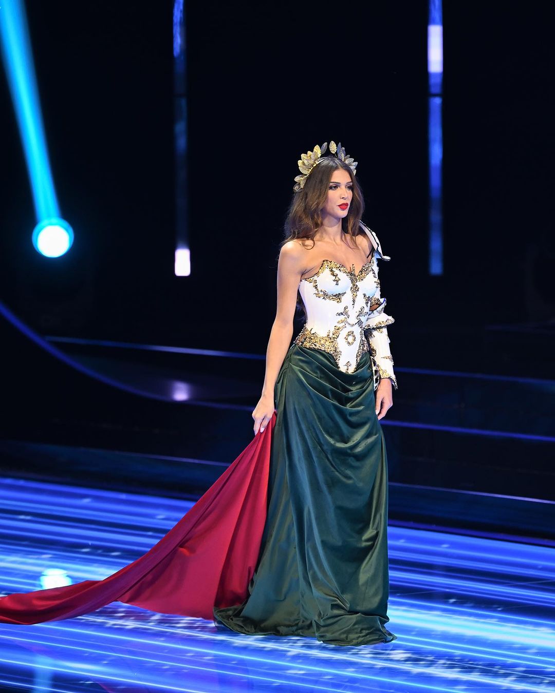 Pela primeira vez, mulher transgénero vence o título de Miss Portugal