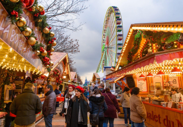 Fica em Paris e é um dos mais mágicos mercados de Natal da Europa