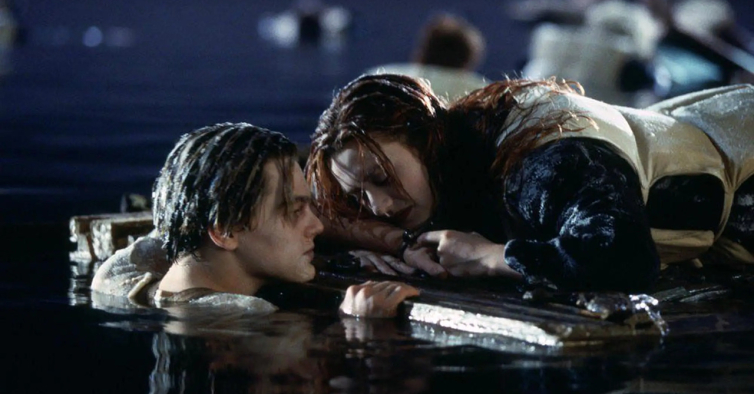 A porta que salvou Rose em “Titanic” foi vendida por mais de 663 mil euros