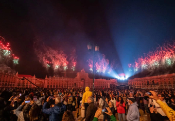 Lisboa vai celebrar o 25 de Abril com videomapping, fogo de artifício e concertos