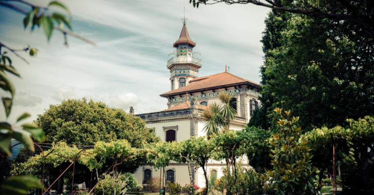 O “hotel-museu” em Caminha que nasceu de uma história de amor — e tem vista para o rio Minho