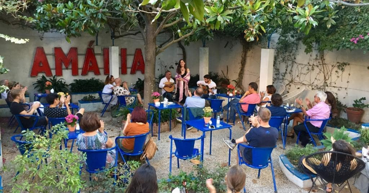 As tardes de fado estão de volta aos jardins secretos da casa de Amália Rodrigues