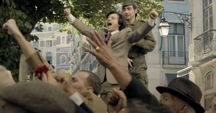 O filme sobre o 25 de Abril que emocionou milhares de portugueses vai dar na RTP1