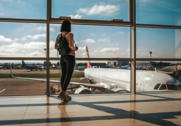 A nova mochila de viagem viral para descolar (sem medos) em todas as low cost