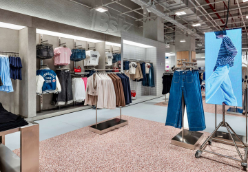 A procura terminou. Encontrámos um macacão de ganga super feminino na Bershka