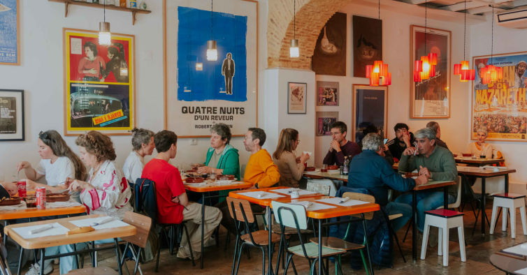 A italiana que trocou o cinema pelas lasanhas e abriu um restaurante no Beato
