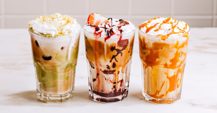 A Padaria Portuguesa lança novas bebidas (e um colorido latte de pistácio)