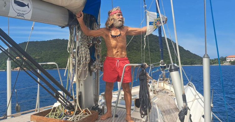 Aos 68 anos, Norberto Serpa deu a volta ao mundo num iate