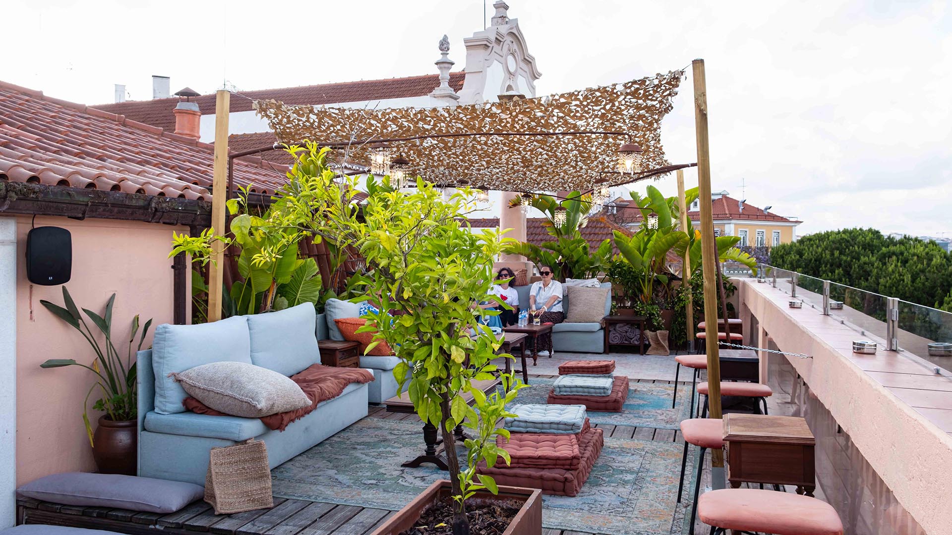 O exterior do rooftop