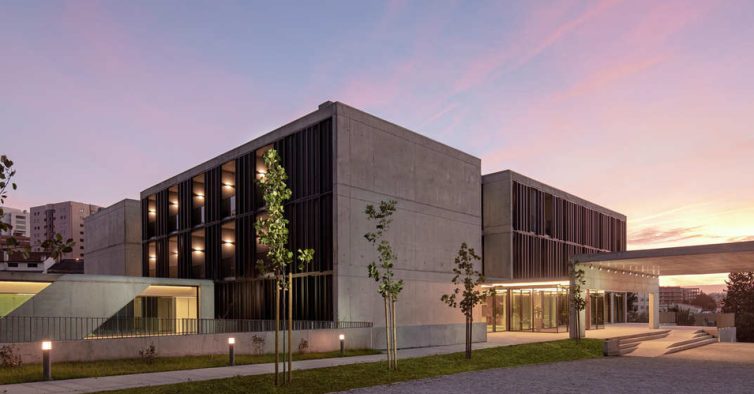 Este hotel em Vila Nova de Gaia vai celebrar o São João com um jantar e música ao vivo
