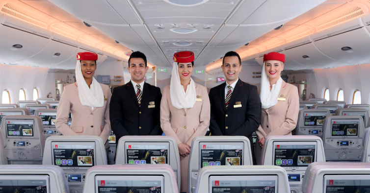 Emirates vai recrutar tripulantes de cabine em 4 cidades portuguesas este mês