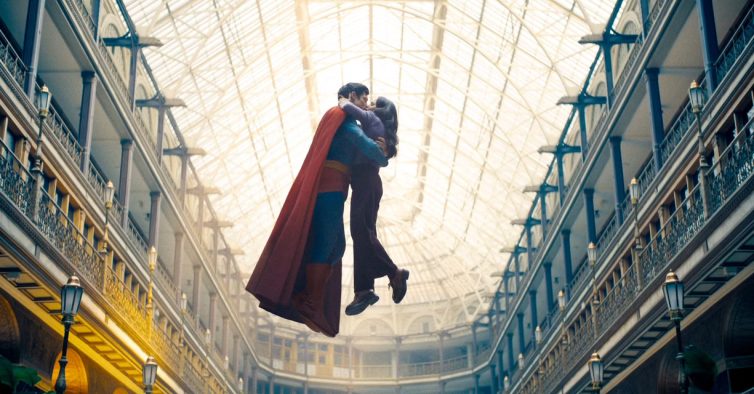 “Superman” é um dos melhores filmes de super-heróis dos últimos tempos